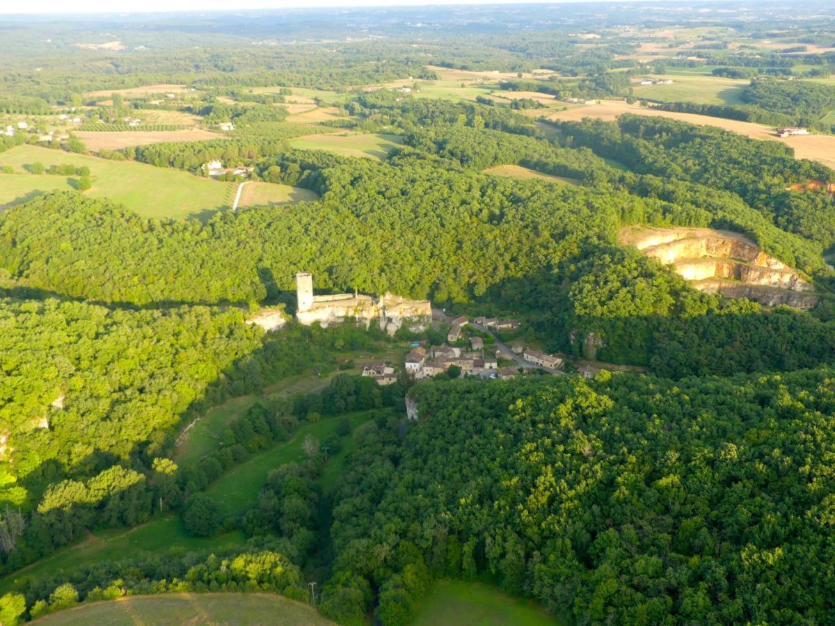 Hauts De Sentelines Sejour Authentique En Pleine Nature Gavaudun Exterior foto